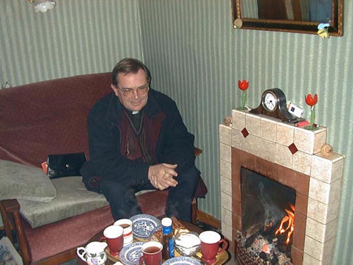 Father Edward Collins.jpg 68.5K